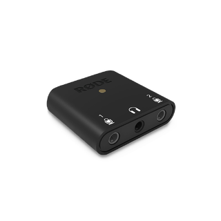 R&#248;de AI-Micro dual-channel interface audio to a mobile device